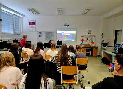 Online stretnutie s partnerskými školami projektu eTwinning Be a real Willy Wonka - the route of chocolate