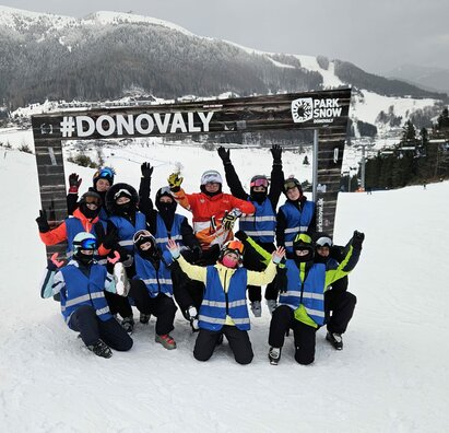 Viac než len lyžovačka – prváci utužovali kolektív na Donovaloch