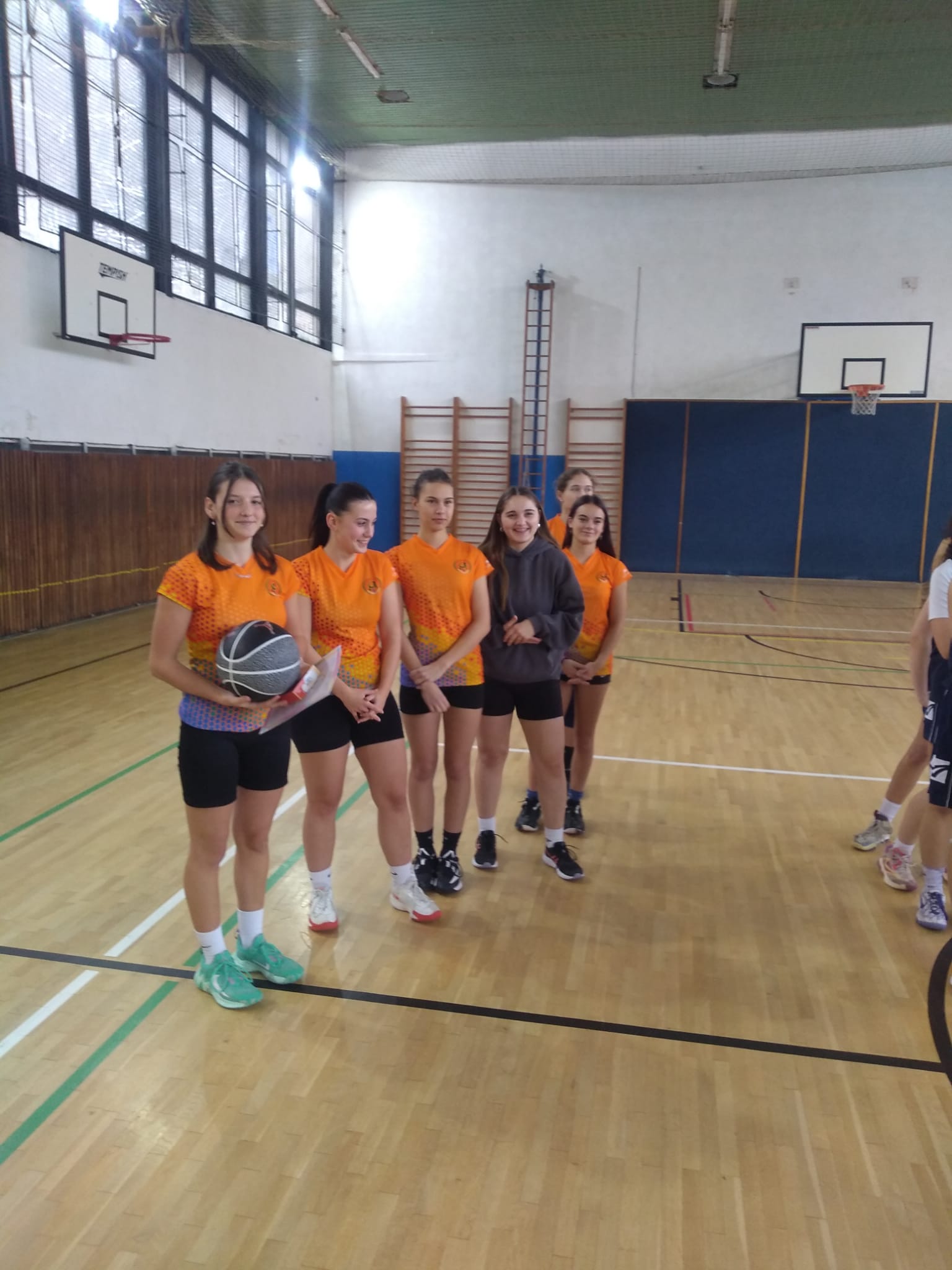 Športové súťaže v novembri