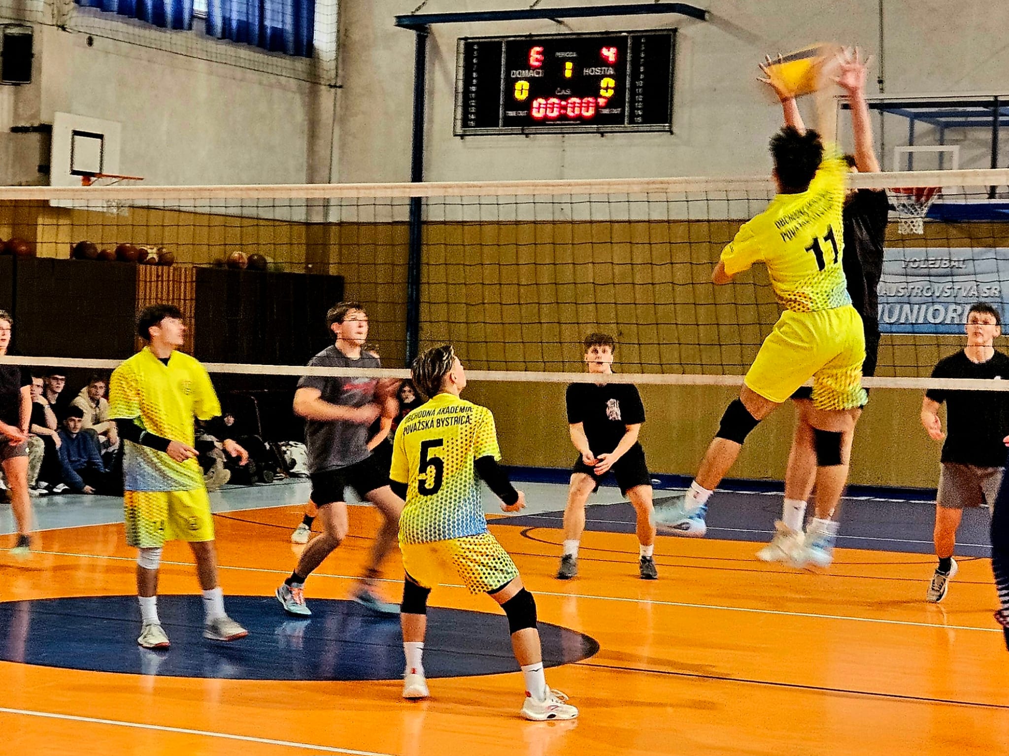 Športové súťaže v decembri